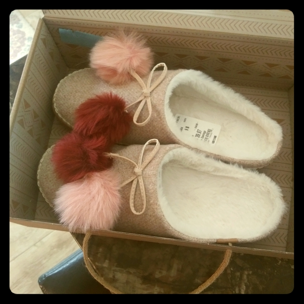 Womens TOMS Slippers